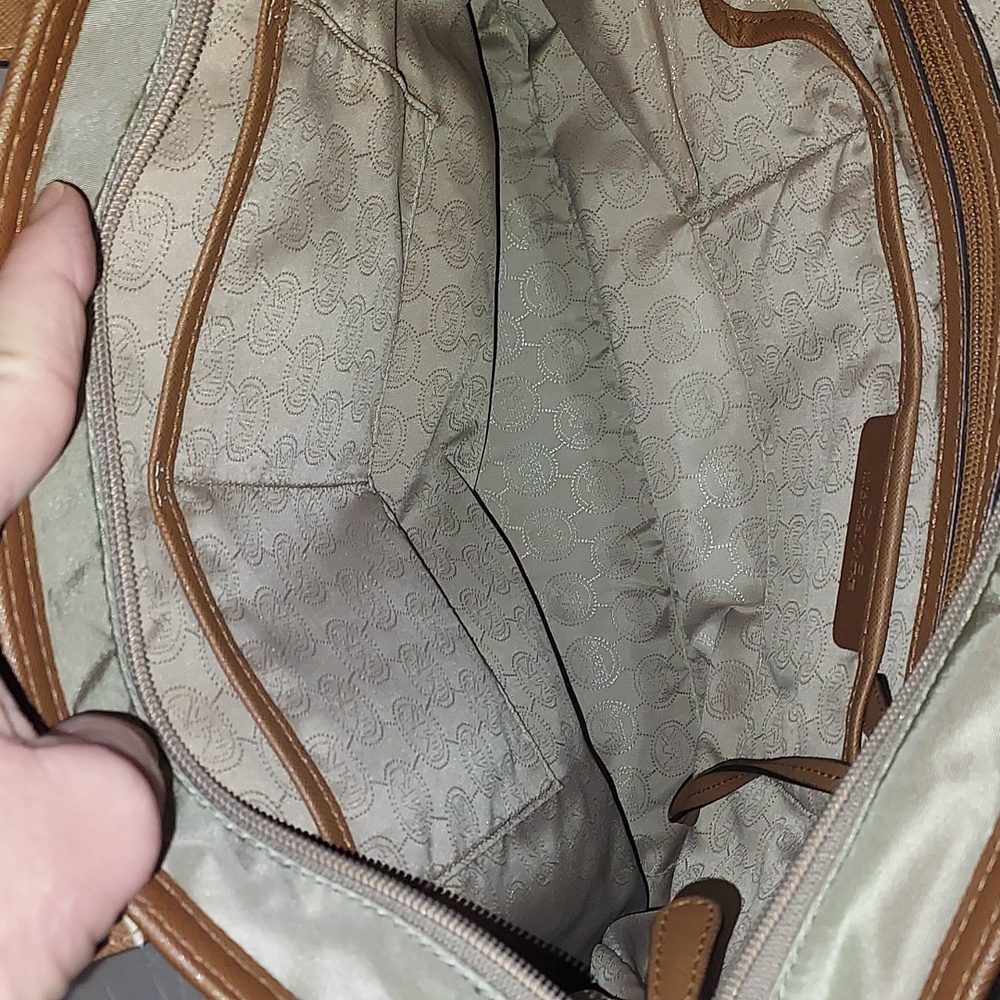 Michael Kors Kempton North/South Tote Bag - Picture 9 of 13